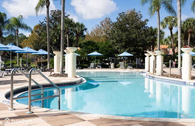 Townhome Jacuzzi Grill 10 min Disney - Foto 35