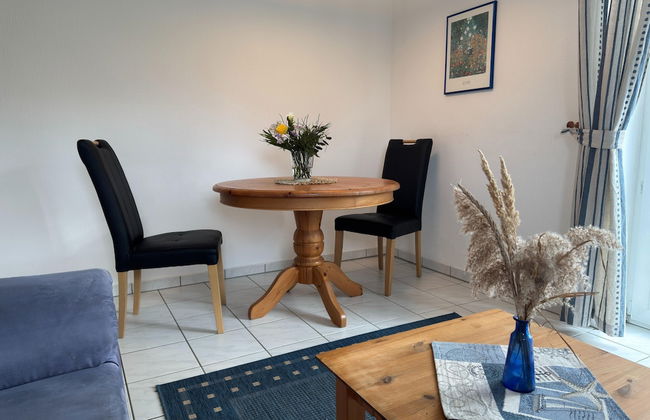 Geraumige Wohnung mit Garten in Zingst - Foto 8