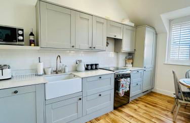 No3 Little Eaton - Perfectly located town house - By the sea - Free Parking - Foto 5