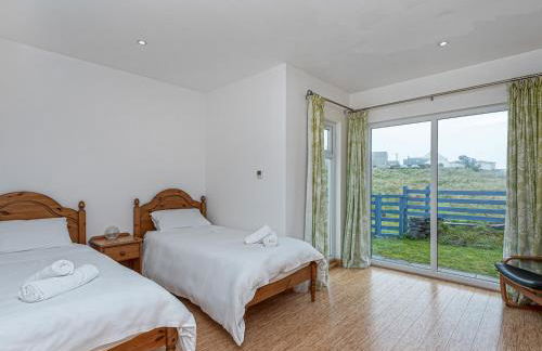 Celyn Y Mor Stunning Rhosneigr Family Beach House - Pass the Keys - Foto 5