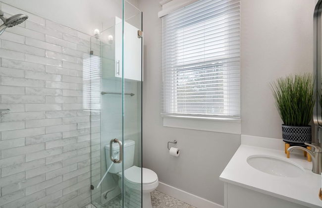 3 Separate Homes Walkable to Soco - Foto 27