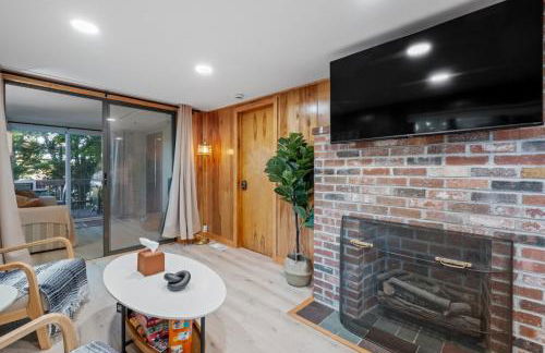 Intimate Cabin Private Dock - Photo 27