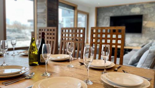 Ski in-Ski out! Spacious & Stylish Apartment for 8 in the heart of Lavachet - Foto 3