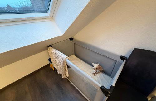 Modern House Gehrden auf 2 Etagen, Nice Garten, Barbecue, Contactless Check-in, free parking - Foto 23