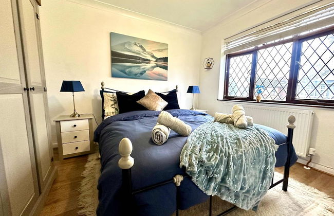 3 Bedroom Homely Retreat Near Slough - Foto 20