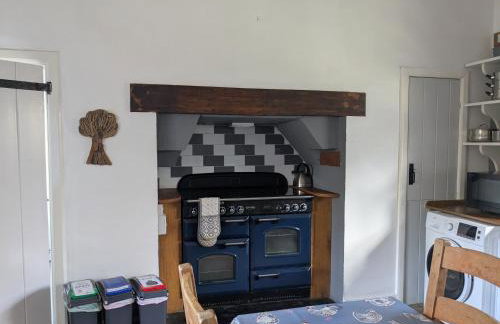 The Farmhouse - Photo 6