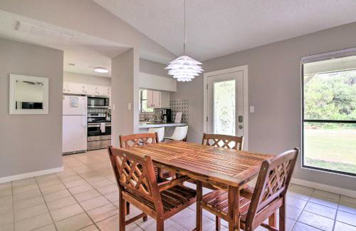 Bright Jonestown Retreat with Yard and Porch! - Foto 7