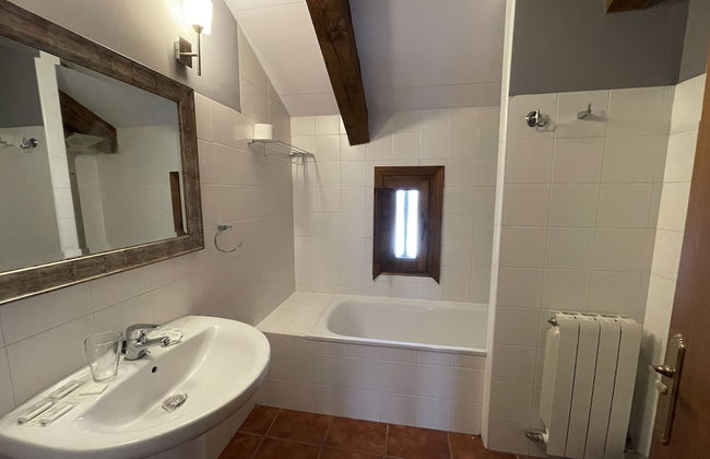 El Bulín de Madarcos - Photo 43