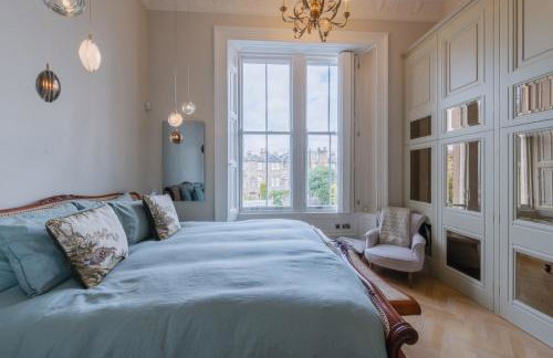 Luxury West End flat with stunning bay window views - Foto 10