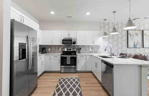 Luxurious Living 5 Min From Downtown - Foto 4