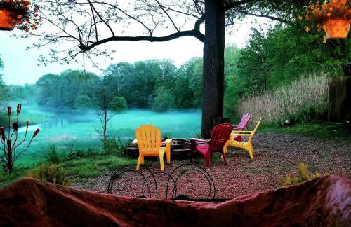 Unique Repurposed Barn near Niles for Glamping in Michigan - Foto 25