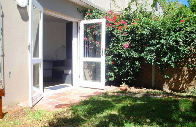 Mobema Court - Photo 13