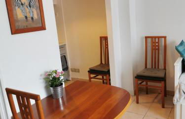 STUDIO 2 étoiles Rénové Proche des THERMES - Foto 11