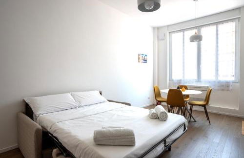 [Navigli - Center] Modern Suite, Fast Wi-Fi & Tram - Foto 12