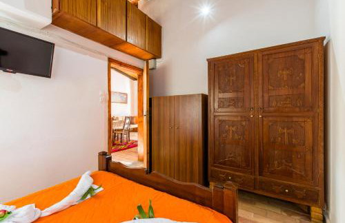 Aadonis traditional house on the Sea - Photo 96