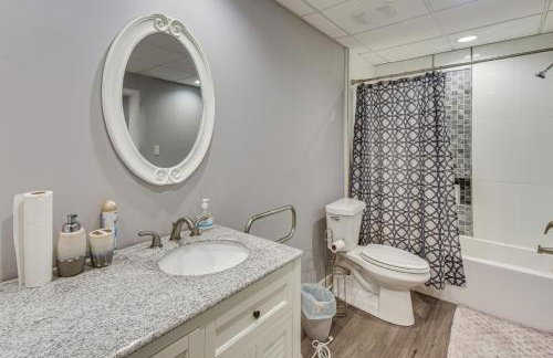 Waterfront Lake Hartwell Retreat with Indoor Hot Tub - Foto 28