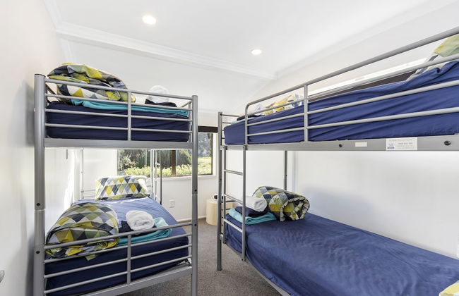 North South Holiday Park - Photo 36