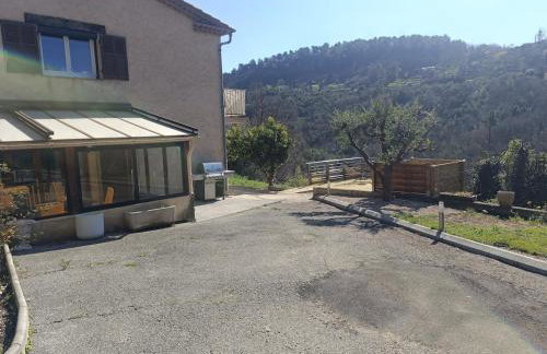 Bas de Villa avec entrée indépendante en pleine nature - Foto 19