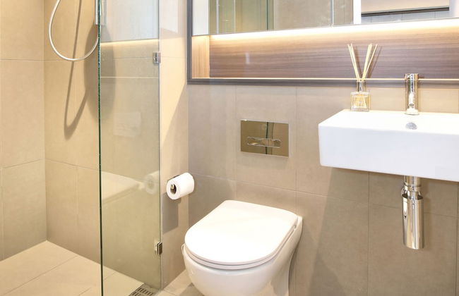 Orange Stay at Collins Wharf - Photo 24