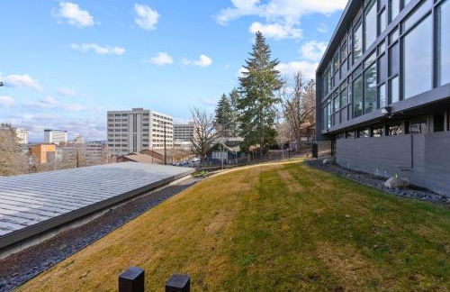 Iconic Modern Stay w Free Parking - Foto 25