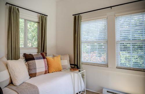 The Zen Den Peaceful Cottage with Mountain Views - Foto 11