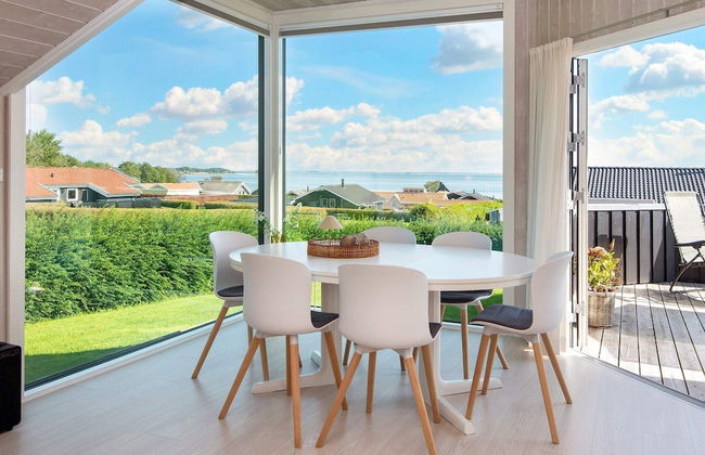 6 Person Holiday Home in Sjolund-by Traum - Foto 17