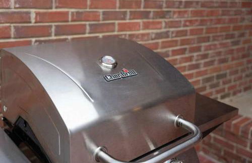 15 Min to UA Private Heated Pool Huge Yard Luxe Master - Foto 36