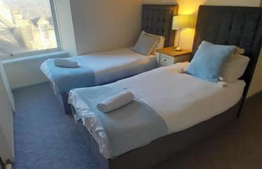 The Best Location in the Royal Mile - Photo 16