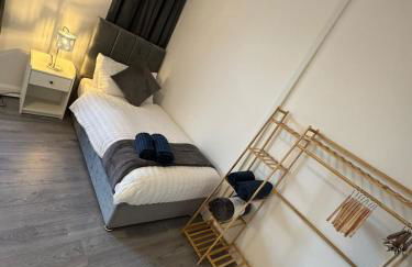 City Escape Stylish 4 bedroom house in Nottingham Sleep 9 - Foto 15