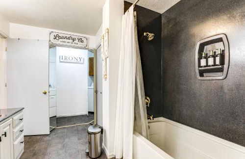 3 Mi to UNL and Memorial Stadium Home with Large Yard - Foto 12