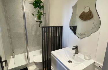 Magnifique T2 avec parking privatif proche Gare, salle de concert, centre ville - Foto 8