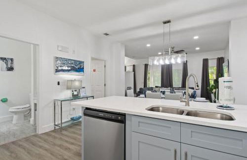 Allure - Sleeps 8 - 3 BDM - Disney - Foto 13