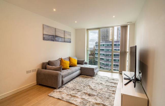 Luxury 2-bed Croydon Apartment Near Gatwick - Photo 16