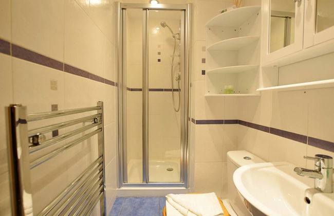 JOIVY Gorgeous Two Bedroom Apartment With Castle Views - Foto 12