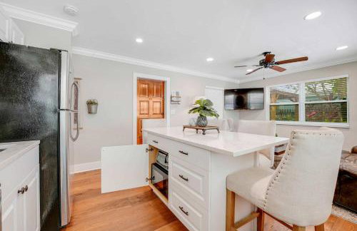 Remodeled Downtown Apartment #1 - Foto 10