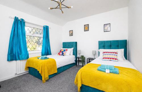 Temple by Alt-Stay Contractor Accommodation - 4 Bed Contractor Home With Parking, Wi-Fi & Full Kitchen - Ideal For Long stays - Photo 5