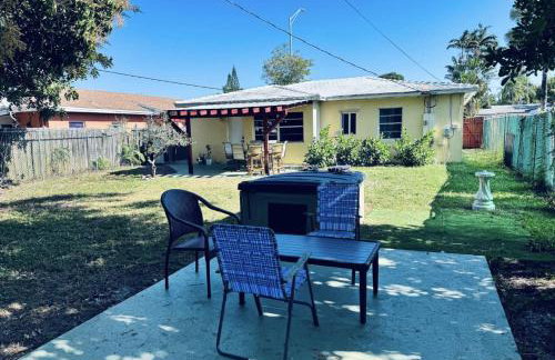 Fort Lauderdale Gem Private Yard and Patio - Foto 26