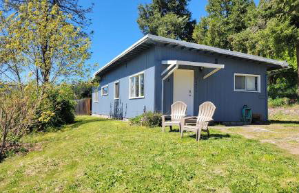 Panoramic View 2br on Hill in Uptown Oakridge - Foto 1