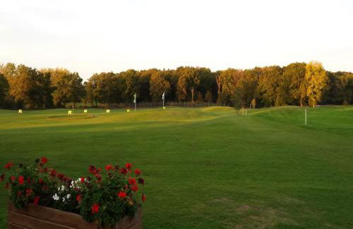 Villa in France with Garden & Barbecue - Foto 17