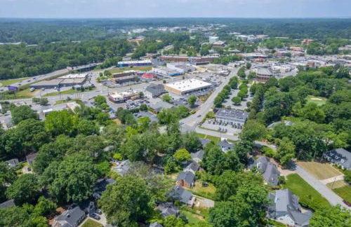 The Peacock House - Close to Restaurants and Shops - Foto 27