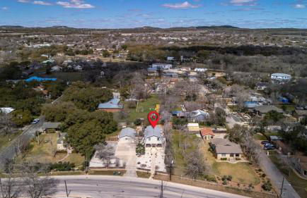 Near Downtown Walk to Main St River House Firepit - Photo 20