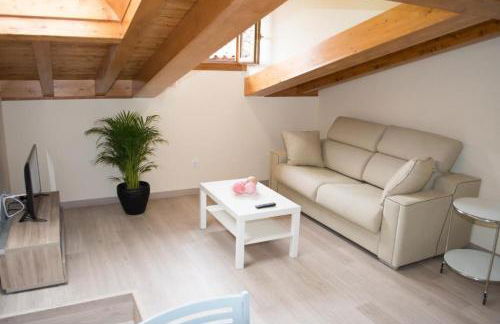 APARTAMENTOS RURALES El Llagar de Cue - Foto 3