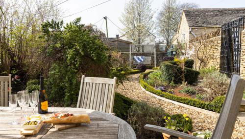 Little Maunditts Cottage - quiet location in charming Cotswold village - Foto 2