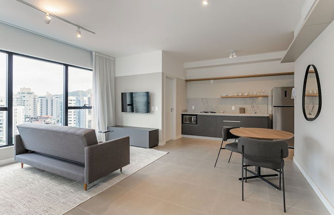 Studios Tower by Viva - Prédio com piscina e estacionamento no centro de Floripa - Foto 51