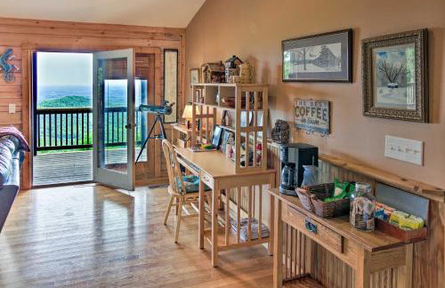 Bring a Pet! Mtn-View Bostic Retreat with Deck - Foto 7