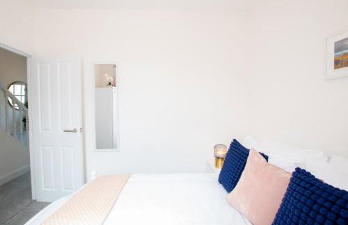 Northern Hideaways Castle Hill View, Bellingham - Photo 5