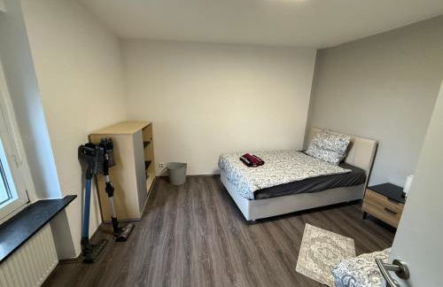 Monteur und Ferienhaus Herne Zentrum WLAN, Küche und Parkplatz - Foto 11