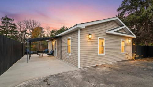 Two Dulles homes 1 price sleeps 16 w-EV parking - Foto 5