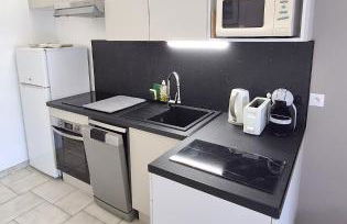 APPARTEMENTS DANS VILLA EN REZ DE JARDIN - Foto 45