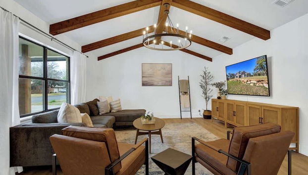 Bubbles on Bowie Walk to Main St - Foto 2, Imagen principal